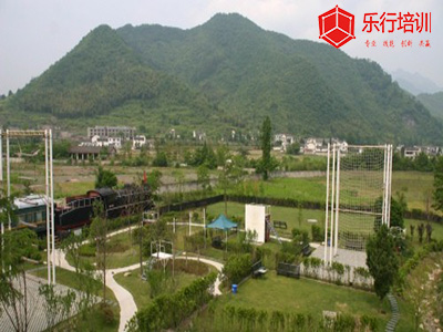 安徽黃山——東黃山拓展培訓(xùn)基地